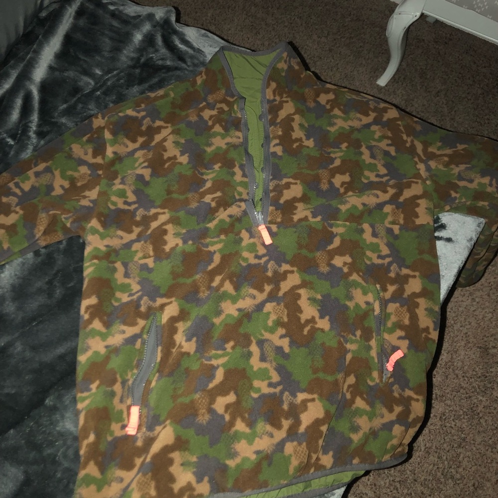 Chubbies jacket - Picture 2 of 2